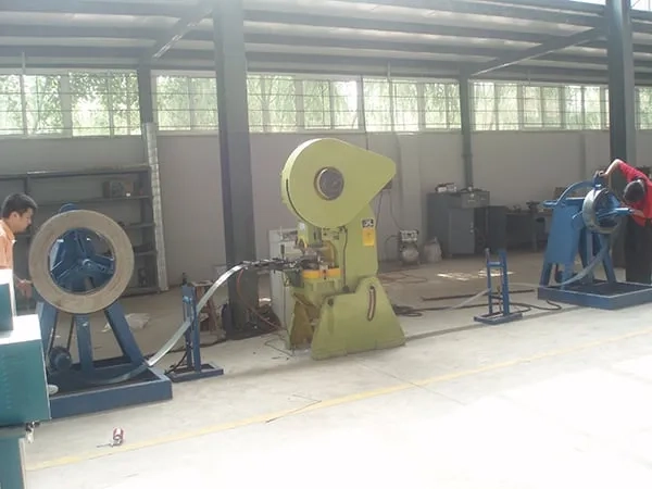 ماكينة تصنيع أنابيب معدنية مثقبة FCT-500